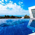 Βίλα A2403 Brand New South Facing With Infinity Pool *